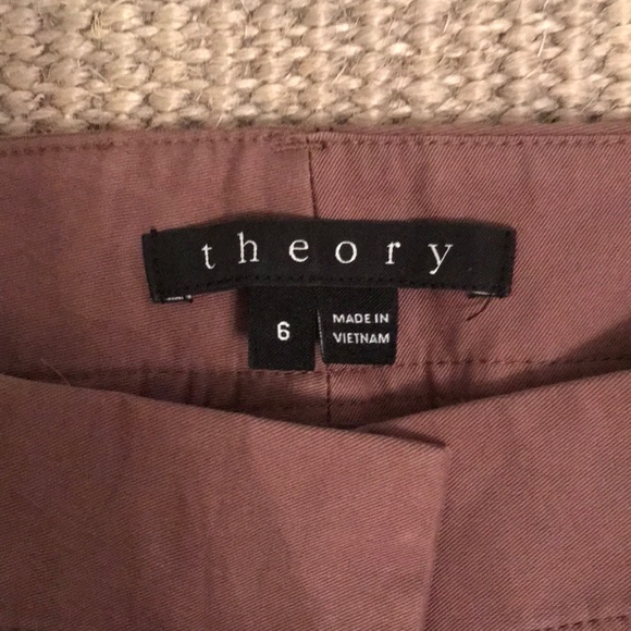 Theory cropped pants size 6 - Picture 3 of 6